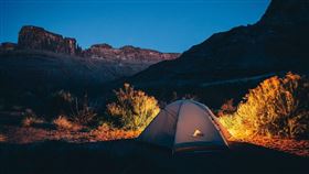 露營,野營,睡袋。(圖/Pixabay)