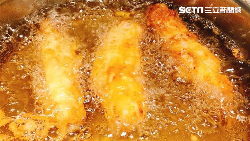 人妻神還原「孤味蝦捲」　網一看跪了