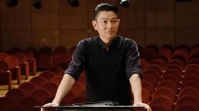 鄭秀文,劉德華,熱血合唱團　（圖／双喜電影提供）