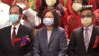 拉宜蘭鄉親票　總統才走高嘉瑜隨後到