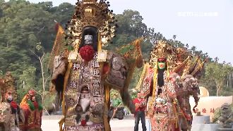 口罩免費送！全台首支口罩神將團成立