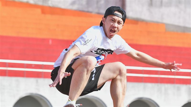 陳漢典法律世家遭起底　父只求這件事
