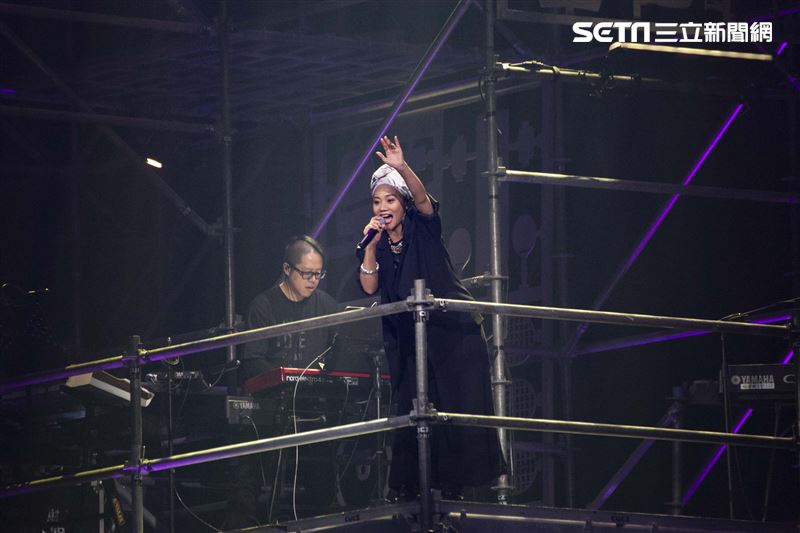 阿爆、桑布伊、戴愛玲、安溥、佛跳牆、9m88、萬芳出席愛之日常音樂節無距場。（圖／記者楊澍攝影）