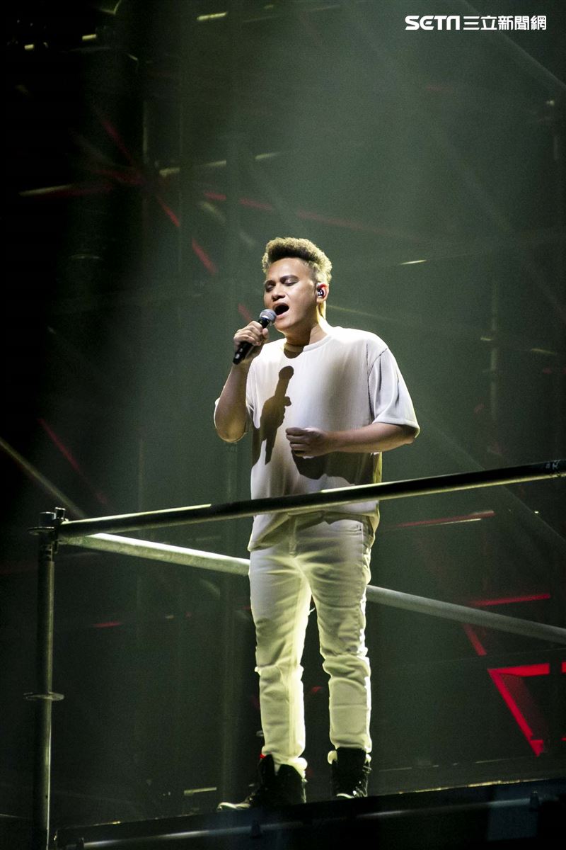 阿爆、桑布伊、戴愛玲、安溥、佛跳牆、9m88、萬芳出席愛之日常音樂節無距場。（圖／記者楊澍攝影）