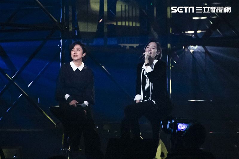 阿爆、桑布伊、戴愛玲、安溥、佛跳牆、9m88、萬芳出席愛之日常音樂節無距場。（圖／記者楊澍攝影）