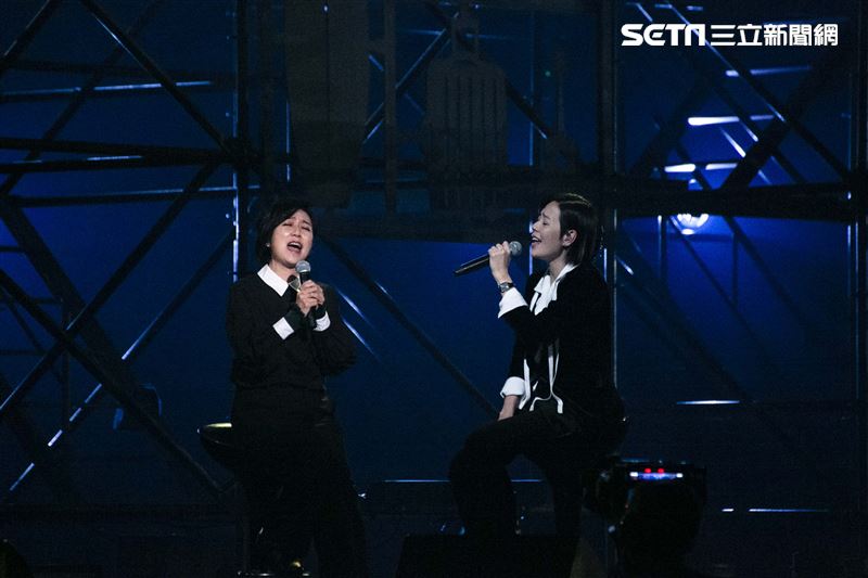 阿爆、桑布伊、戴愛玲、安溥、佛跳牆、9m88、萬芳出席愛之日常音樂節無距場。（圖／記者楊澍攝影）