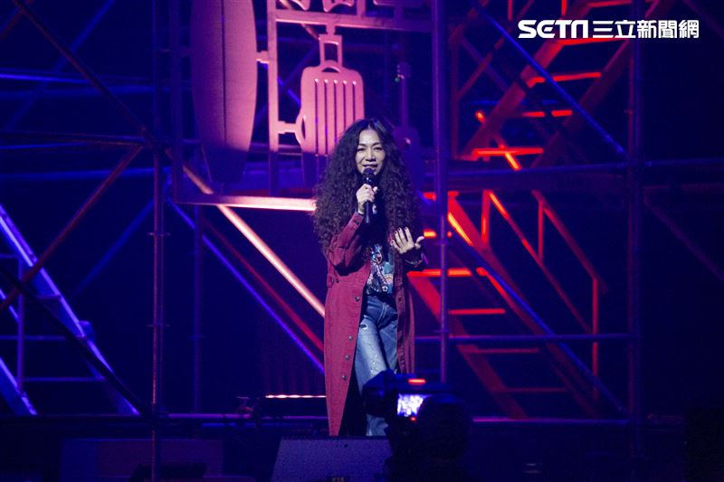 阿爆、桑布伊、戴愛玲、安溥、佛跳牆、9m88、萬芳出席愛之日常音樂節無距場。（圖／記者楊澍攝影）