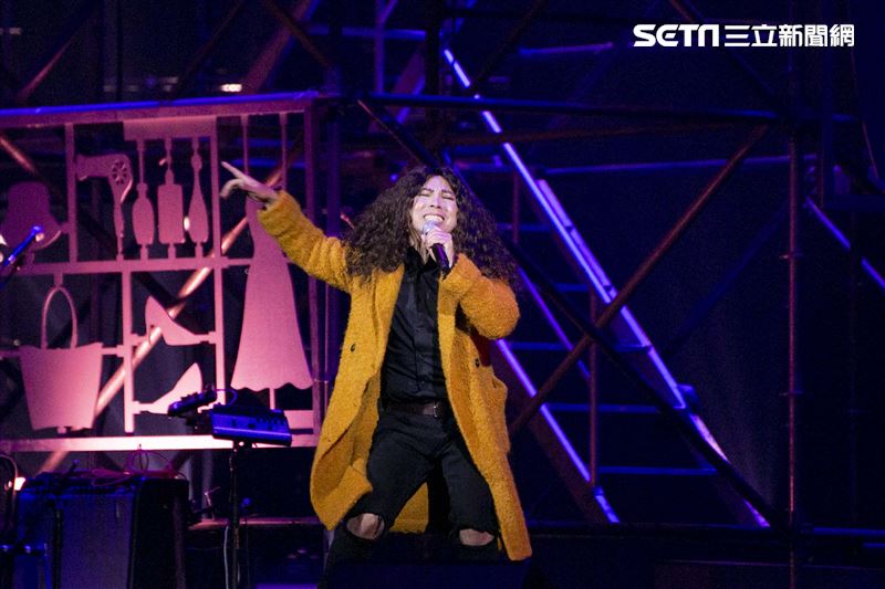 阿爆、桑布伊、戴愛玲、安溥、佛跳牆、9m88、萬芳出席愛之日常音樂節無距場。（圖／記者楊澍攝影）