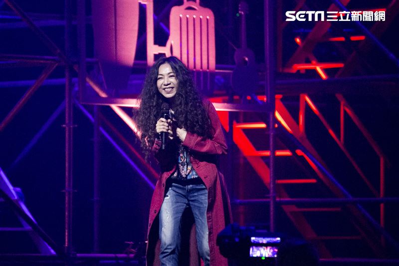 阿爆、桑布伊、戴愛玲、安溥、佛跳牆、9m88、萬芳出席愛之日常音樂節無距場。（圖／記者楊澍攝影）