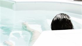 浴缸,泡澡,浴室,沐浴,洗澡(圖/pixabay)