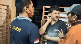 印尼移民官員關押阿富汗難民卡西姆