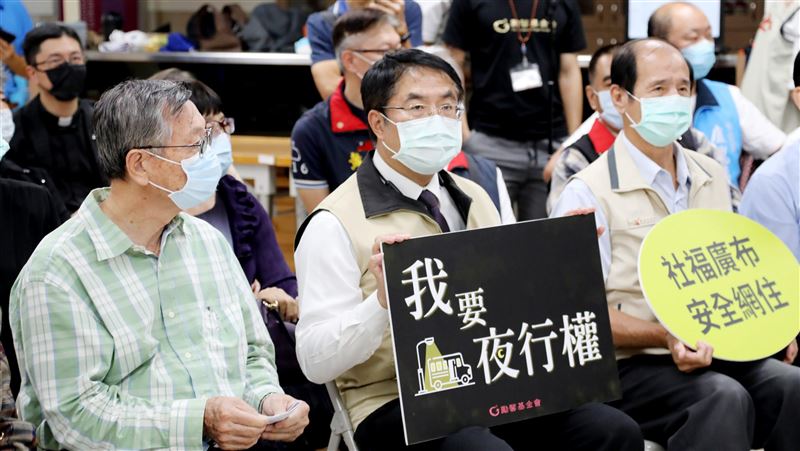 黃偉哲不該助馬國女國賠？不懂別歪樓