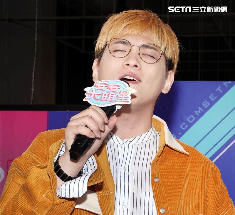 邱振哲安安大明星(演唱會宣傳)。（記者邱榮吉/攝影）