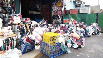 男闖回收廠偷竊　他遭百公斤舊衣壓死