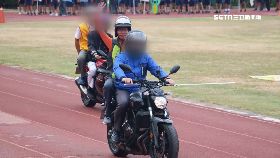 w校長拉風慘2400