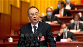 港媒指四川省長尹力將接任福建省委書記星島日報引述消息指，中共中央政治局11月30日的會議決定由四川省長尹力出任福建省委書記等多個高層人事安排。圖為尹力2019年5月出席四川省人民代表大會。（中新社提供）中央社  109年12月1日