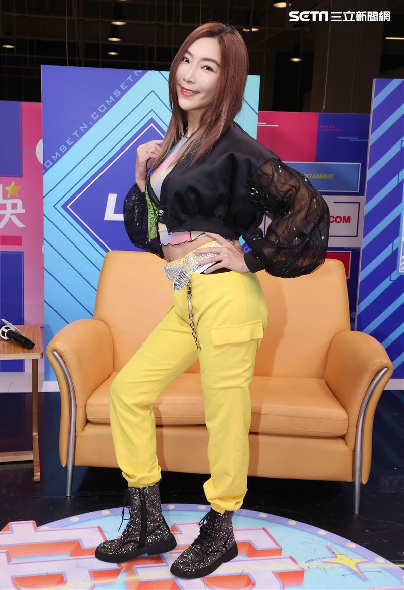 李宓(唱片宣傳)安安大明星。（記者邱榮吉/攝影）