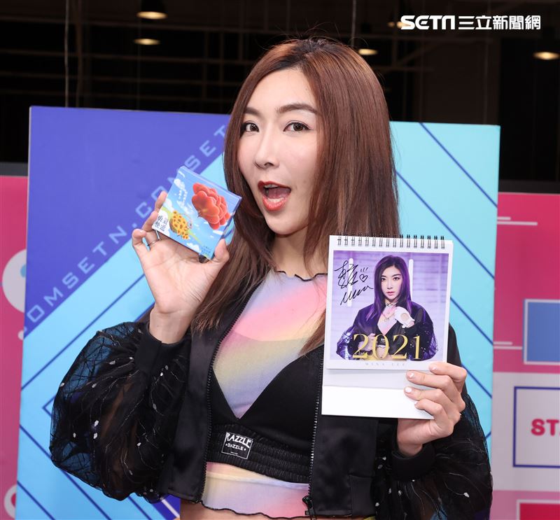 李宓(唱片宣傳)安安大明星。（記者邱榮吉/攝影）