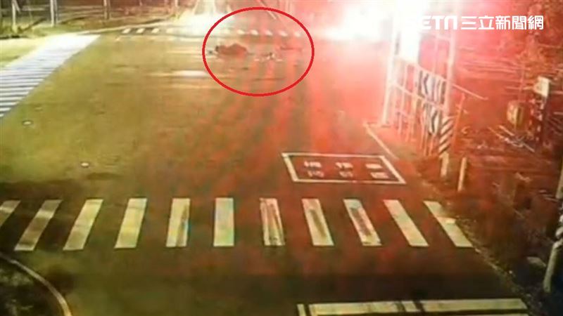 護理師遭撞畫面曝光　母憂難扛醫藥費
