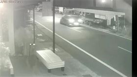 內門,飛車追逐,鬥毆,夜遊