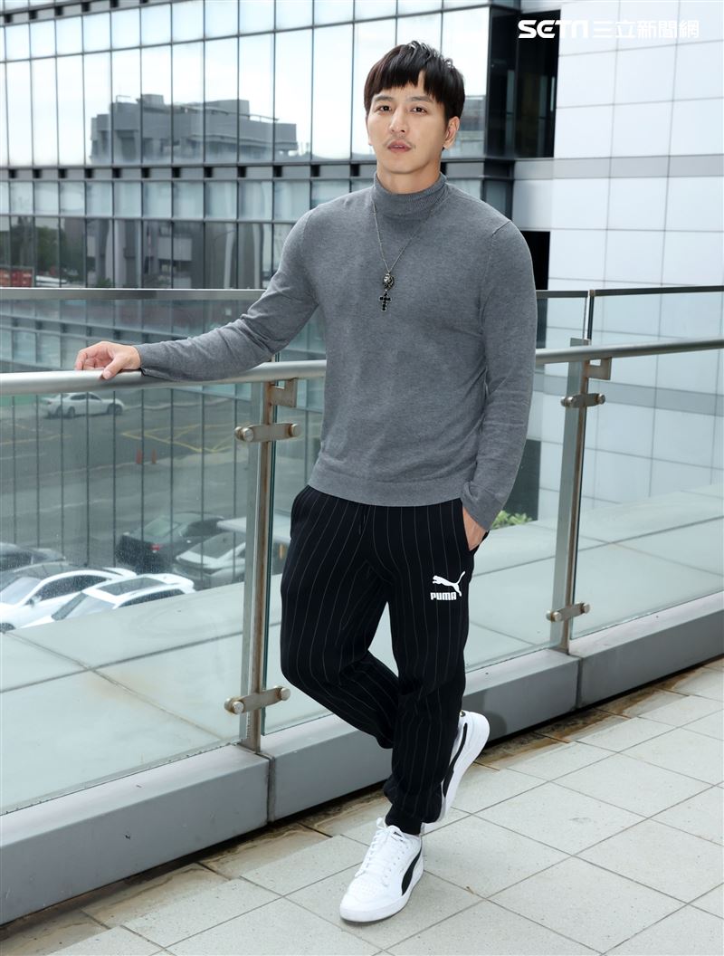 楊奇煜三立新聞網專訪。（記者邱榮吉/攝影）