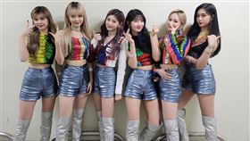 16:9
韓國演藝圈再爆武肺！6人女團2人確診　陸成員見友被傳染
everglow
圖／翻攝自official_everglow IG