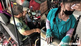 9旬母睡沙發　淚顧癱女：我死她怎辦