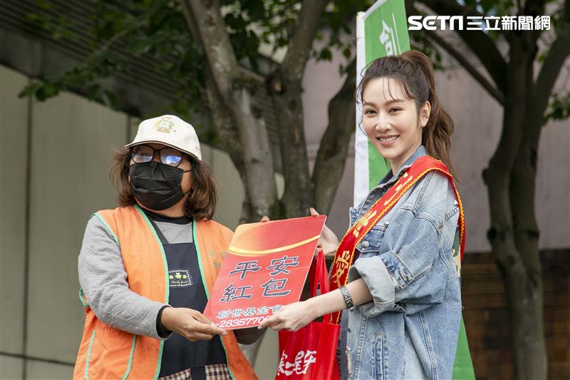 曾莞婷擔任「第31屆寒士吃飽30」愛心大使。（圖／記者楊澍攝影）