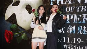 王彩樺與二女兒/記者邱榮吉攝影