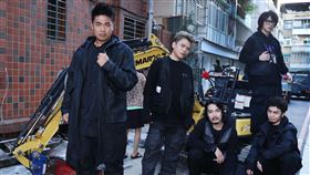 七月半樂團三立新聞網專訪。（記者邱榮吉/攝影）