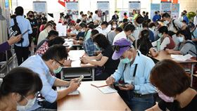 就業補助每人10萬！中高齡就促法明上路　禁止年齡歧視！（圖／台中市政府提供）