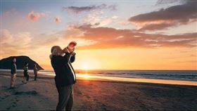 世界第八大奇觀提名：吉斯伯恩，一起迎接全球第一道曙光。（圖／紐西蘭航空提供）