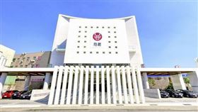 龍巖邁向新時代 李凱莉接任董事長（圖／龍巖提供）