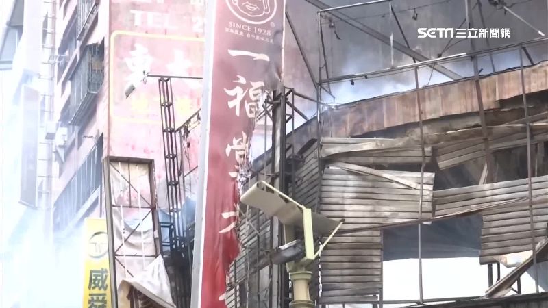 知名餅舖遭燒毀　消防員：未見防火巷