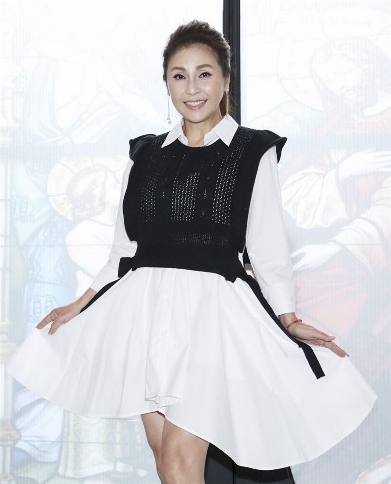 梁佑南、方琦及兒子方璿開新餐廳。（圖／記者楊澍攝影）