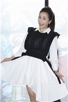 梁佑南、方琦及兒子方璿開新餐廳。（圖／記者楊澍攝影）