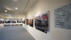 二二八人權特展開幕台北二二八紀念館「標註‧記憶：二二八人權特展」4日開幕，介紹全台30處二二八史蹟、大台北史蹟今昔對照，以及各地二二八紀念碑及公園管所，盼讓更多人了解二二八事件，珍惜民主、關心人權。（台北市文化局提供）中央社記者陳昱婷傳真　109年12月4日