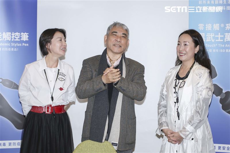 方岑開發防疫產品。 （圖／記者楊澍攝影）