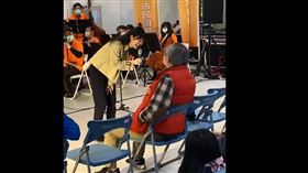 高嘉瑜唱歌（圖／翻攝自高嘉瑜臉書）