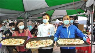 耶誕惜食分享節　侯友宜親做異國料理