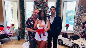 爸爸跟前男友結婚生「妹妹」　她嗨翻：捐卵只要一句話
圖翻攝自donbarrie IG