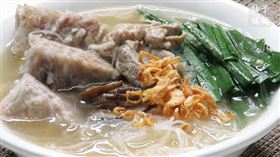 芋頭,米粉,柚子媽媽。(圖/柚子媽媽來上菜授權)