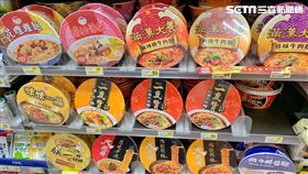 滿漢大餐，泡麵，記者劉沛妘攝