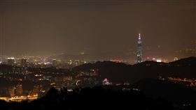 「101煙火之眼」跨年車廂，可從最佳角度遠眺101煙火。（圖／北捷提供）