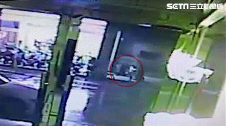 男頭破跪爬超商喊救命　監視器曝真相