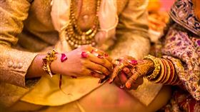 巴基斯坦一名女婿在婚禮上收到岳母送的AK-47步槍。（示意圖／翻攝自pixabay）