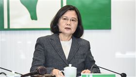 民進黨主席總統蔡英文13日主持中常會。 圖／記者林敬旻攝