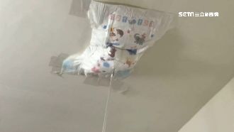 天花板貼尿布防漏水　基隆媽媽回應了