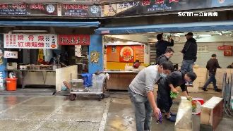 飄香百年暫喊卡　基隆廟口鼎邊趖收攤