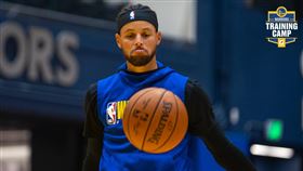 Stephen Curry。（圖／翻攝自勇士官方推特）